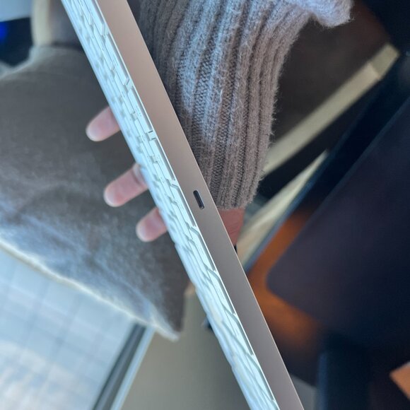 Apple Magic Keyboard - BRAND NEW - Picture 8 of 11